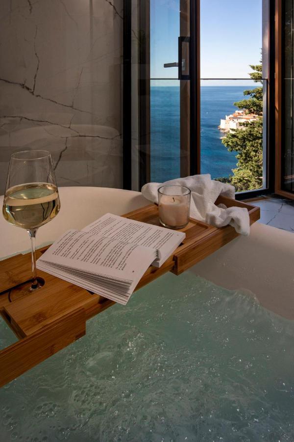 Villa T Dubrovnik - Wellness And Spa Luxury Villa With Spectacular Old Town View Kültér fotó